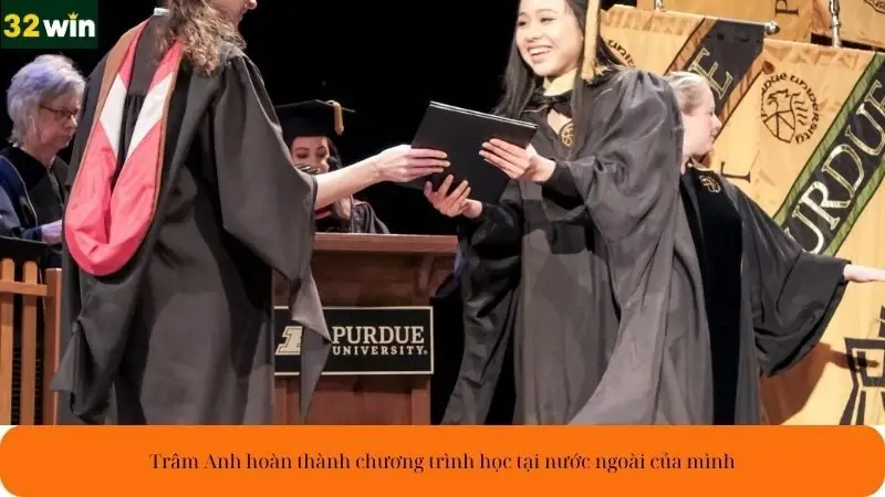 Tác giả Trâm Anh nắm trong tay nhiều bằng cấp danh giá, chất lượng